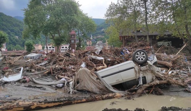 Sular çekildi dehşete düşüren görüntü ortaya çıktı