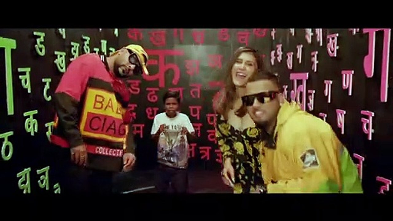Bachpan_Ka_Pyaar_(Official_Video)_Badshah,_Sahdev_Dirdo,_Aastha_Gill,_Rico(720p)