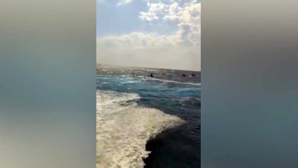 Descargar video: 30 Meter Yacht südlich von Athen gesunken