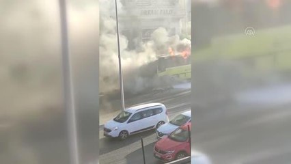 Son dakika haber... Beylikdüzü'nde otobüs yangını