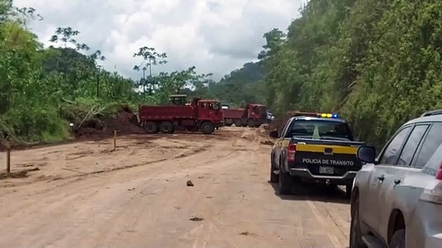 ext-reabren-paso-de-ruta-32-120821