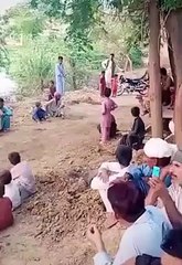 世界記録超えてね！？お爺ちゃんの走り高跳び凄すぎる...( ﾟДﾟ)　Indonesia　インドネシア