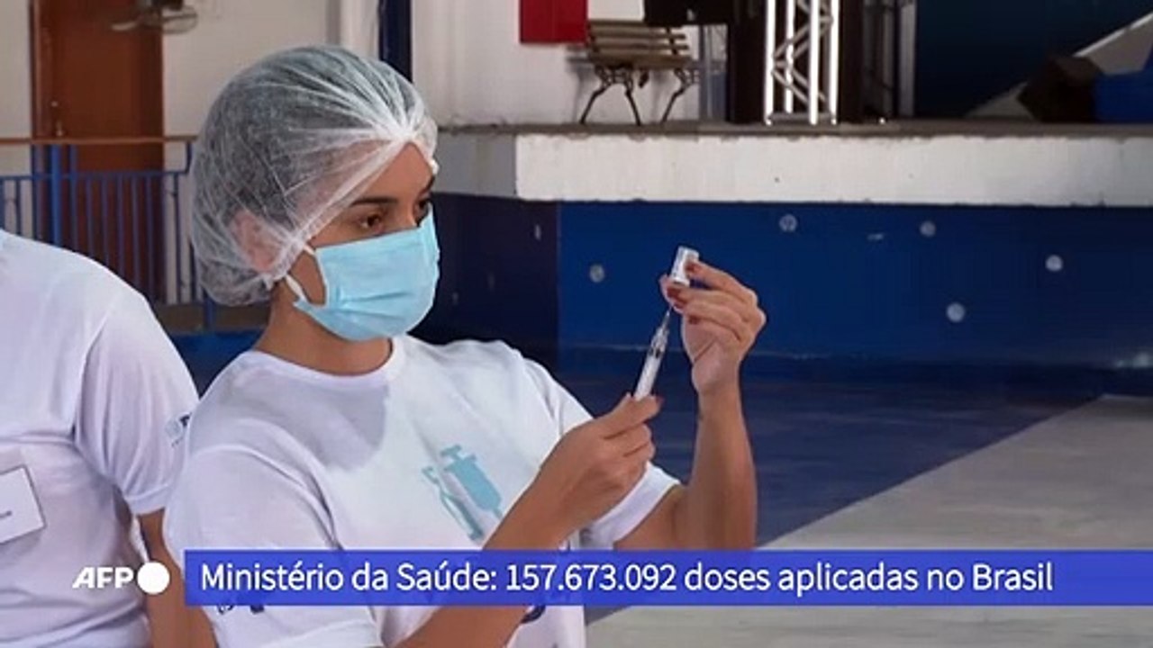 Mais de 110 milhões de brasileiros receberam a 1ª dose