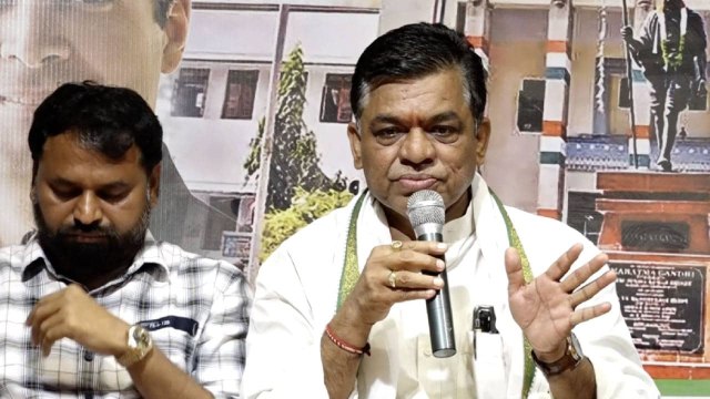 Spl Coverage On Congress Leaders Counter On Trs Leaders