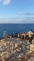 شاطئ عجيبة بمرسي مطروح مصرر الصيف