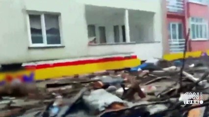 Aracıyla selde sürüklendi