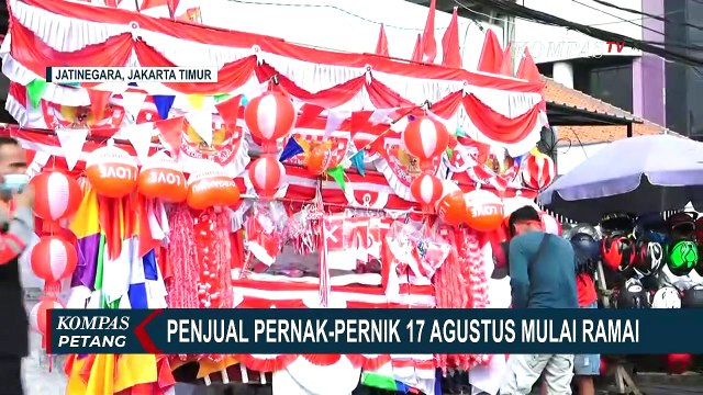 Penjual Pernak-Pernik 17 Agustus Mulai Ramai, Namun Sepi Pembeli
