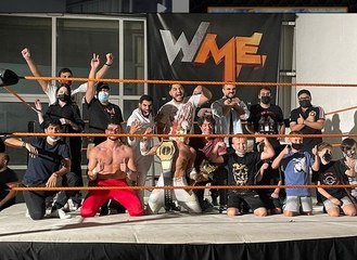 "شاهين" أول مصارع إماراتي عالمي.. موظف في الصباح ومصارع مساءً في أكاديمية المصارعة بدبي