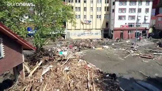 Turchia, decine di morti per le inondazioni. Ankara stanzia 2 miliardi e mezzo