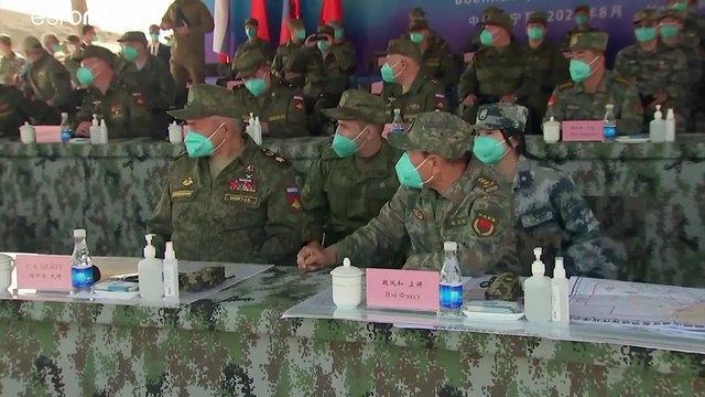 Rusia y China sacan músculo en unas maniobras militares conjuntas