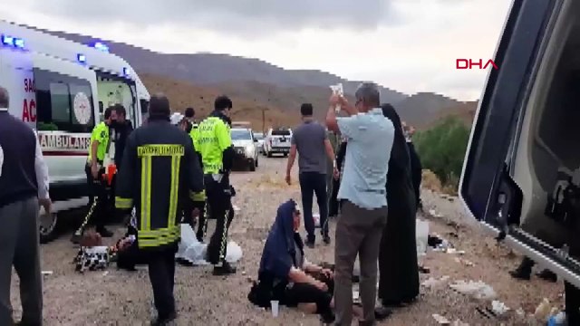 Kuran kursu öğrencilerinin taşındığı midibüs devrildi: 7'si ağır 29 yaralı