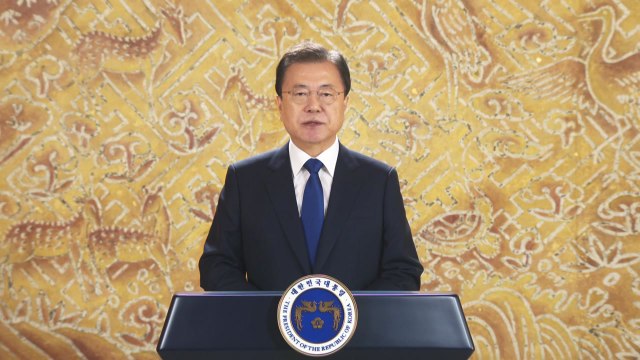 문 대통령 위안부 피해 할머니들 역사 잊지 않을 것 / YTN