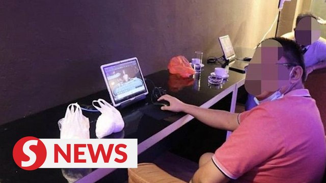 Cops nab eight men in Dang Wangi online gambling raid