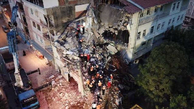 BURSA'DA GERÇEĞİNİ ARATMAYAN DEPREM TATBİKATI