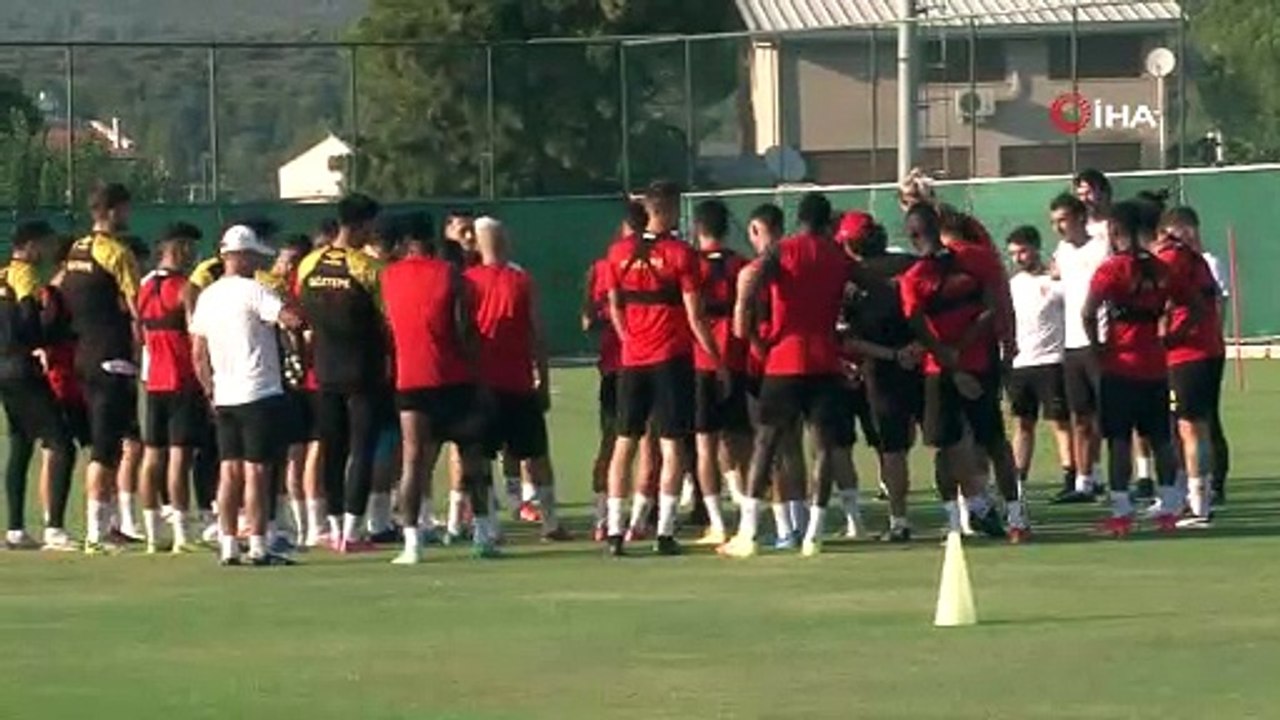 Ünal Karaman: “Geleceğe daha güvenle, daha umutla bakıyoruz”