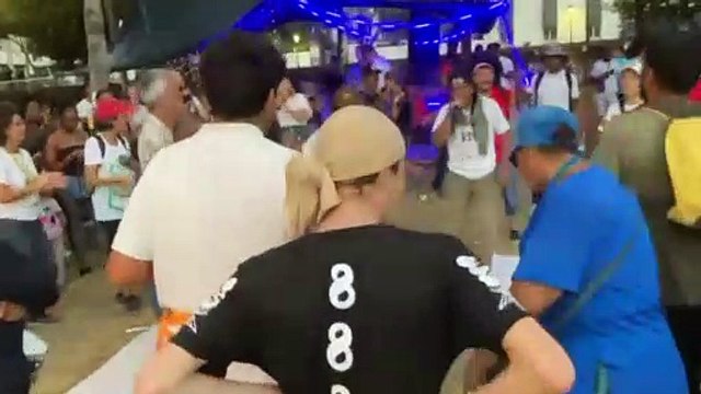 Manifestation anti-pass sanitaire : Un campement a été installé devant la préfecture