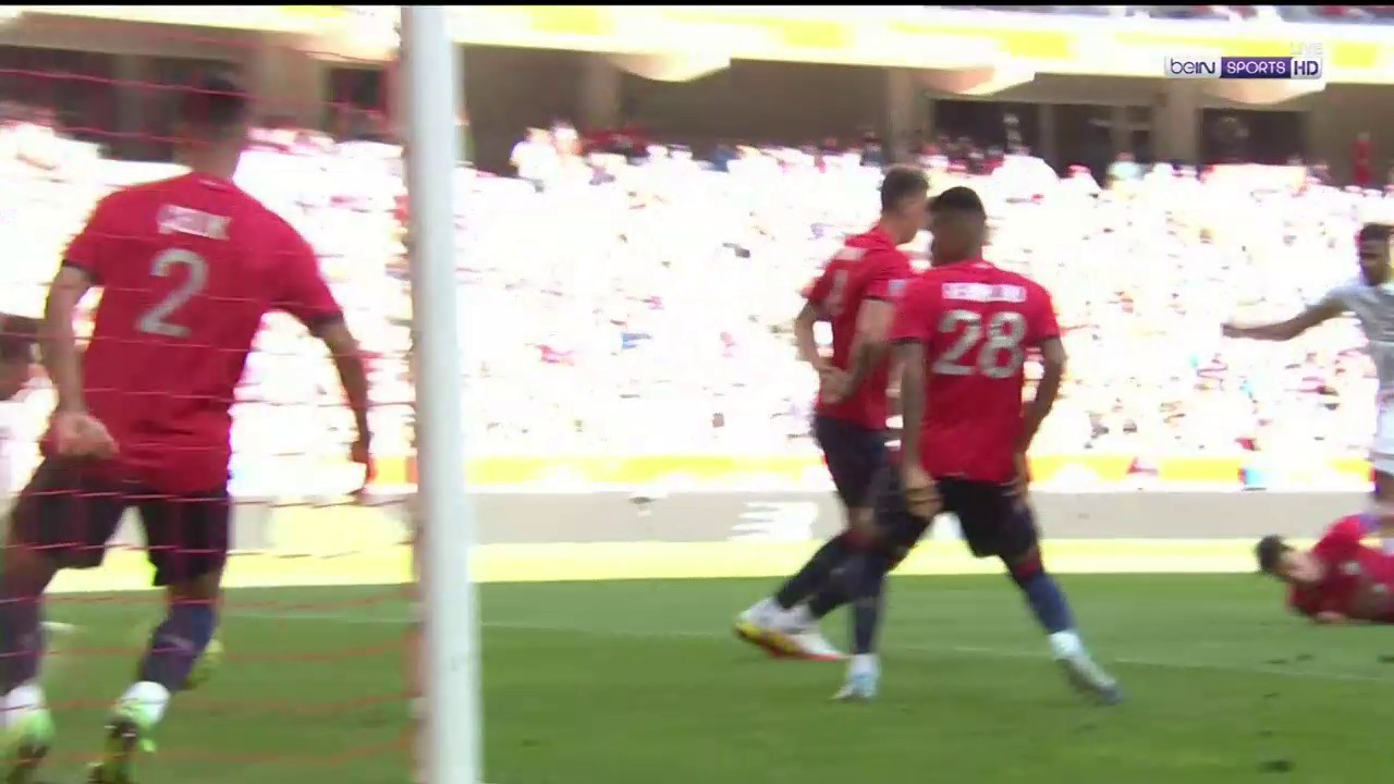 Highlights: Lille 0 - 4 Nice