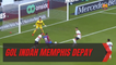 Gol Indah Memphis Depay di Laga Stuttgart vs Barcelona