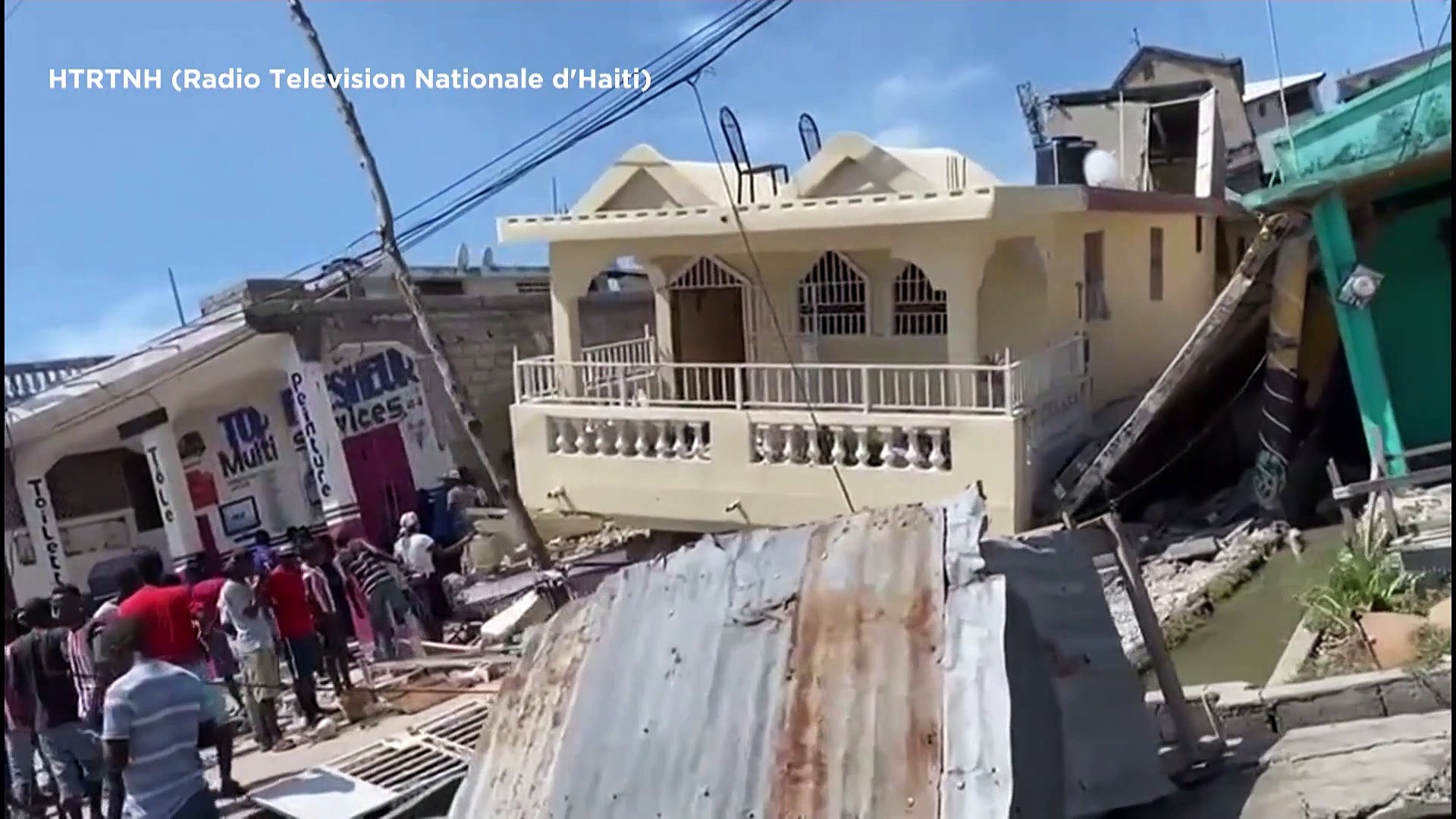 Centenares de muertos por el terremoto en Haití - Vídeo Dailymotion