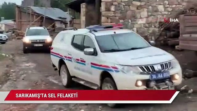 Sarıkamış’ta sel felaketi: 40 ev ile 6 araç hasar gördü