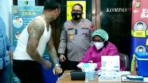 Momen Jerinx Disuntik Vaksin Covid-19 Sinovac di Polda Metro Jaya