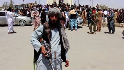 Los talibán aplazan su entrada en Kabul por la evacuación de la Embajada de EEUU