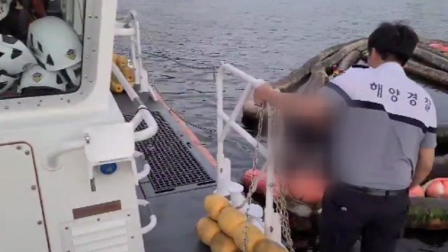 창원 속천항 부근 60대 선장 배에서 추락...해경 구조 / YTN