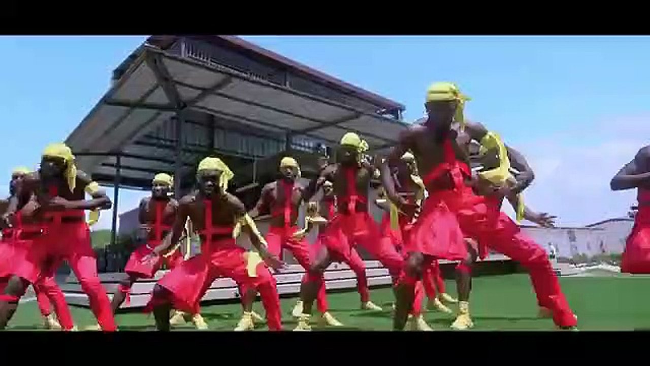 Coco Argentée Là-bas Feat Venom le cascadeur  (Clip Officiel)