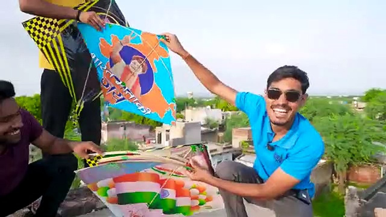 Flying Single Kite With 10 Manjha Charkhi क्या ये सबकी पतंग काट देगी_ Unexpected Results || Crazy XYZ||_360P