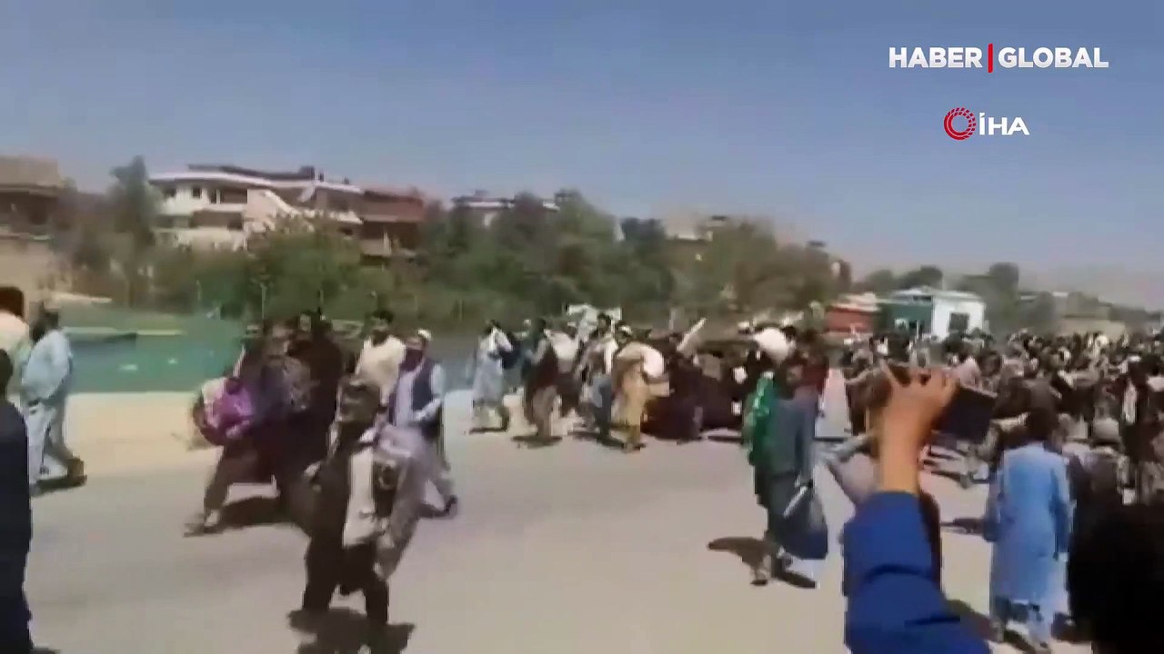 Taliban, Afganistan'da 5 bin mahkumu serbest bıraktı