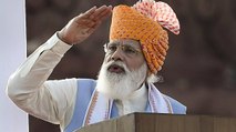 PM Modi recites poem from the Red Fort, calls for action