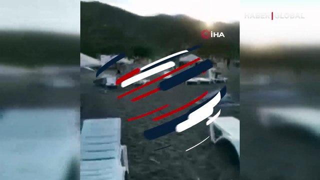 Ünlü sahil savaş meydanına döndü