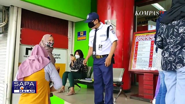 Cetak Kartu Vaksin Covid-19, Akankah Data Pribadi Masyarakat Aman?