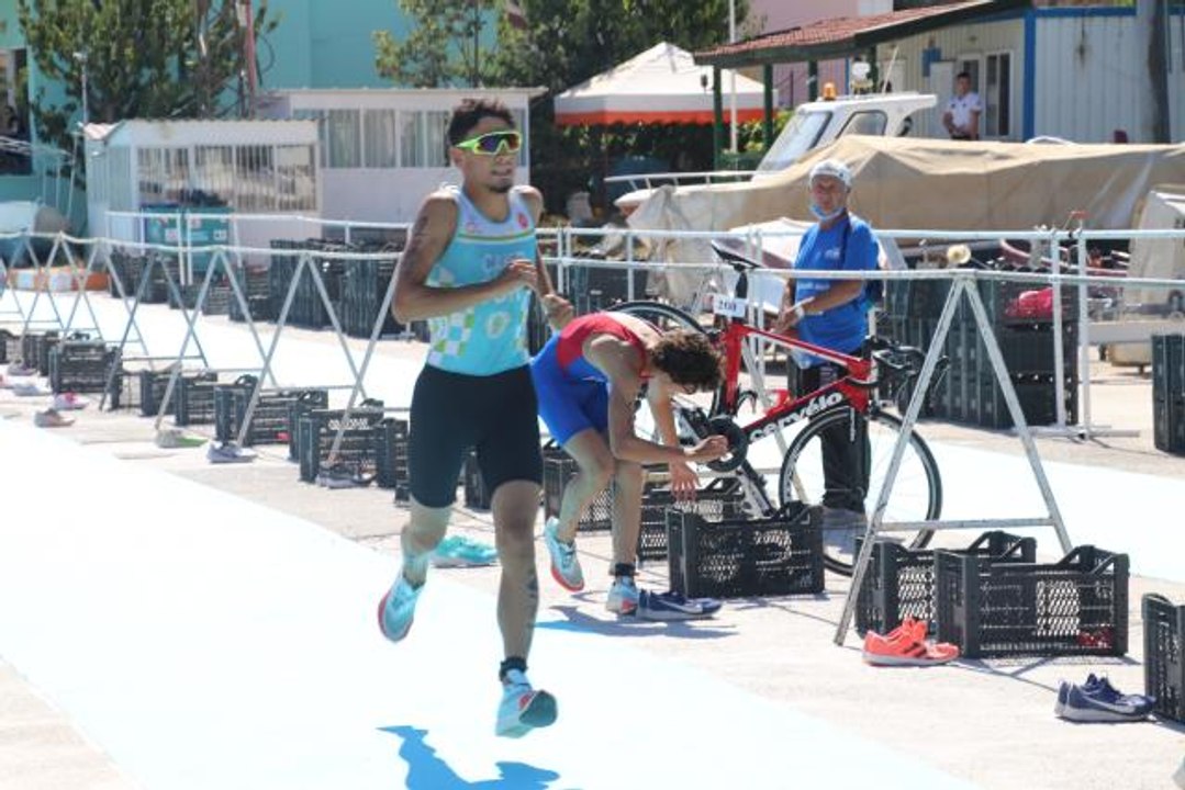 Eğirdir Oral-B Triatlon Türkiye Kupası Final Yarışları sona erdi