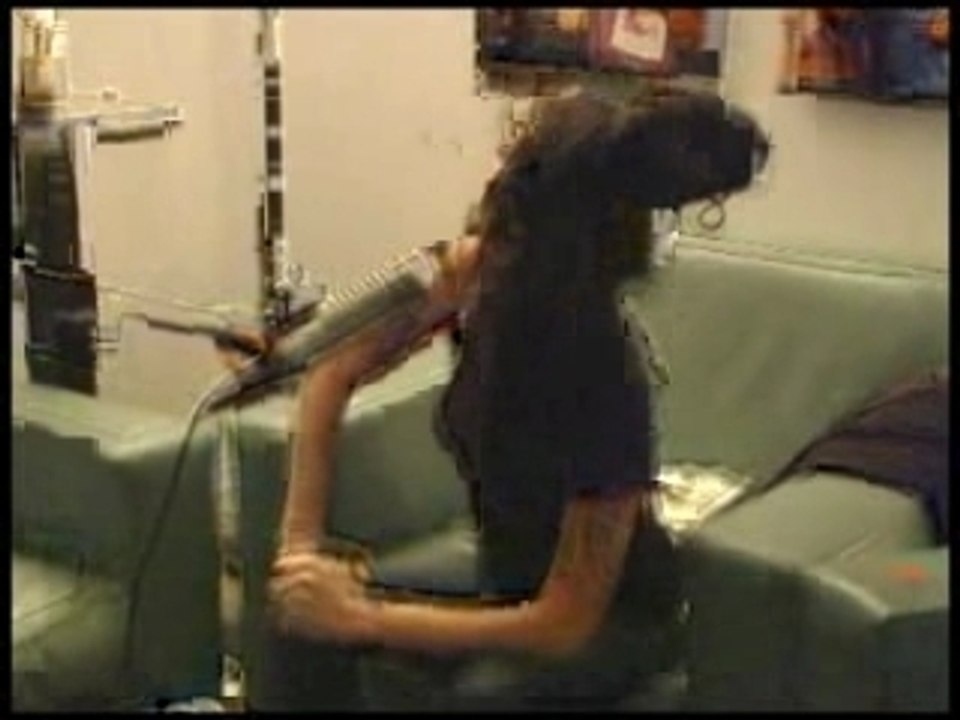 Amy Winehouse - Love Is a Losing Game (acoustic version)