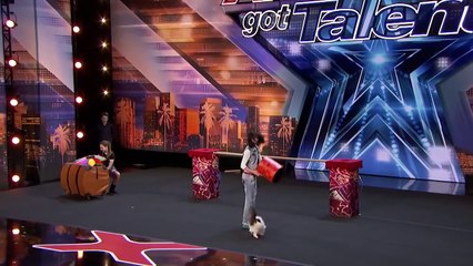 CATS! TALENTED Cats On America's Got Talent Are FELINE Good! _ Amazing Auditions ( 720 X 1280 )