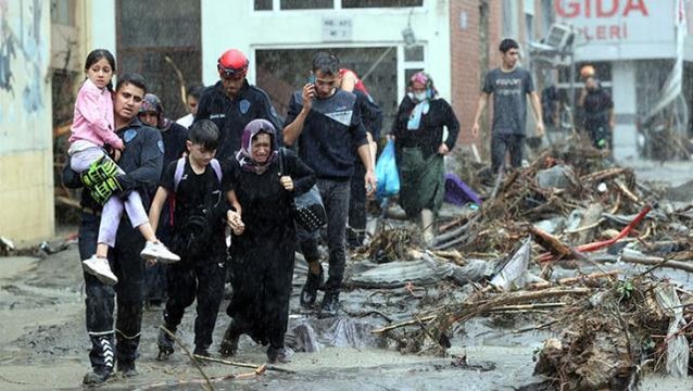 Batı Karadeniz'de sel felaketinin boyutu giderek büyüyor! Can kaybı 70'e yükseldi