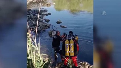 Sakarya Nehri'ne düşen gencin bulunması için ara verilen çalışmalara yeniden başlandı