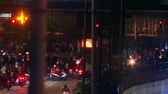 Таиланд: полиция разогнала протестующих слезоточивым газом