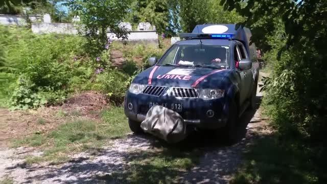 Son dakika haberleri! KASTAMONU - Sel felaketinin yaşandığı Bozkurt'un köylerinde acil sağlık hizmeti veriliyor