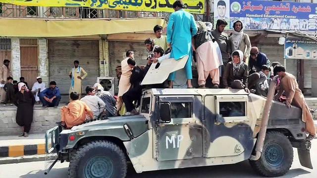 Chaos in Afghanistan As The Taliban Take Over Kabul