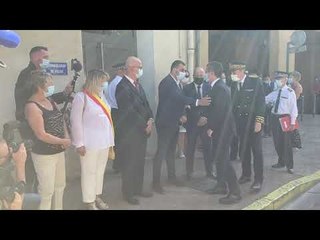 Gérald Darmanin en visite au commissariat de Cavaillon