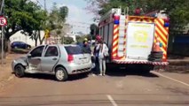 Dois veículos Palio se envolvem em acidente de trânsito na Rua Sadi Zortea