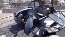 2 cv   du film -dédicacé à  Movie  cars  central   - vidéo   lulu du jura