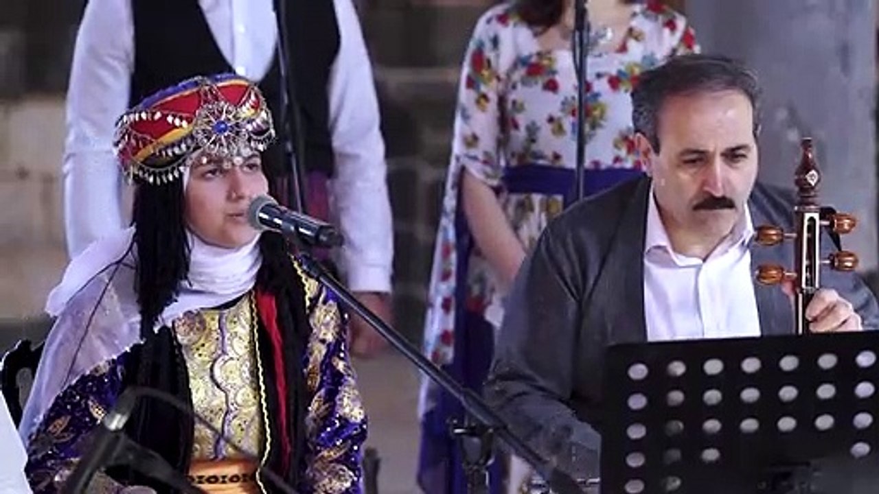 Eylul Nazlîer   Nînayê