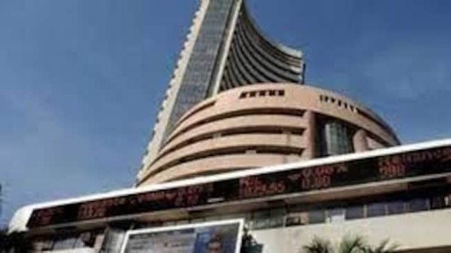 Markets trade steady, set new highs & see new gains