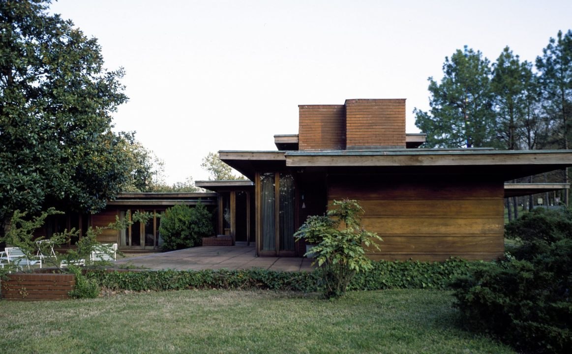 The Rosenbaum House Is the Only Frank Lloyd Wright-Designed Building in Alabama