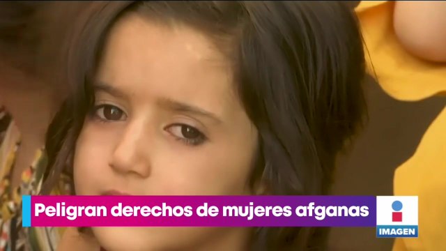 Peligran derechos de mujeres afganas tras retorno de talibanes