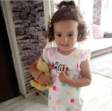 Asansör boşluğunda bulunan 3 yaşındaki kız çocuğu hayatını kaybetti