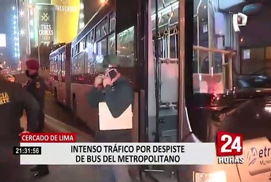 Se registró tráfico en la Vía Expresa tras despiste de bus del Metropolitano